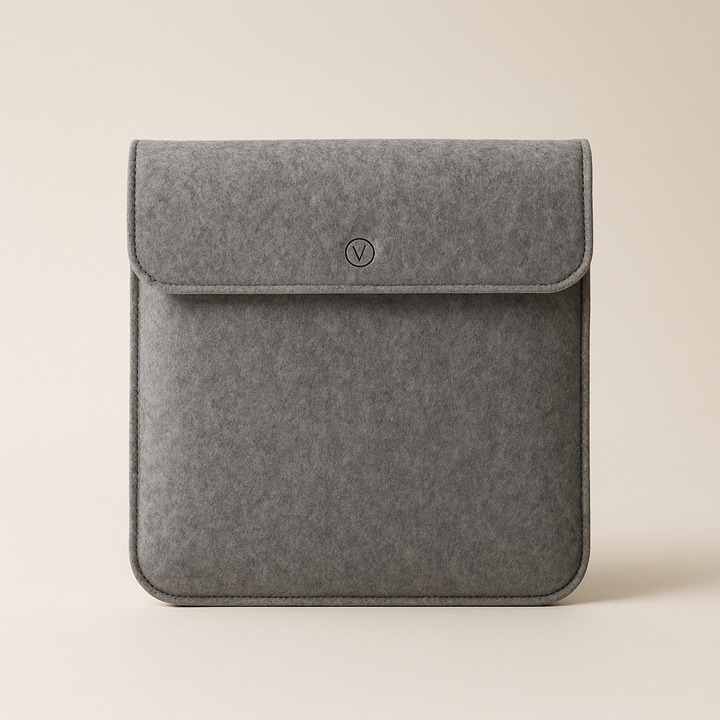 Laptop sleeve